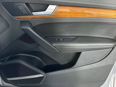 Used 2022 Audi Q5 2.0T Premium Plus w/ Premium Plus Package image 23