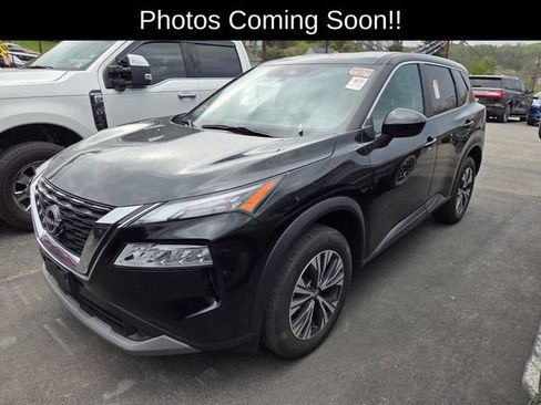 Used 2023 Nissan Rogue SV image 1