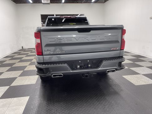 Used 2022 Chevrolet Silverado 1500 RST image 3