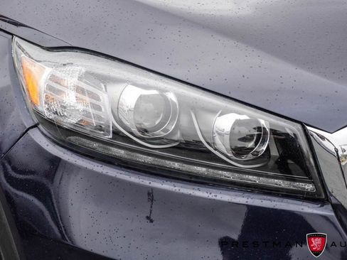 Used 2018 Kia Sorento LX image 12