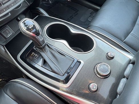 Used 2020 INFINITI QX60 Luxe w/ Essential Package image 19