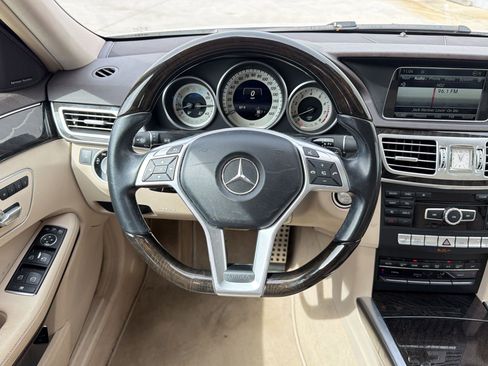Used 2015 Mercedes-Benz E 350 Sedan image 27