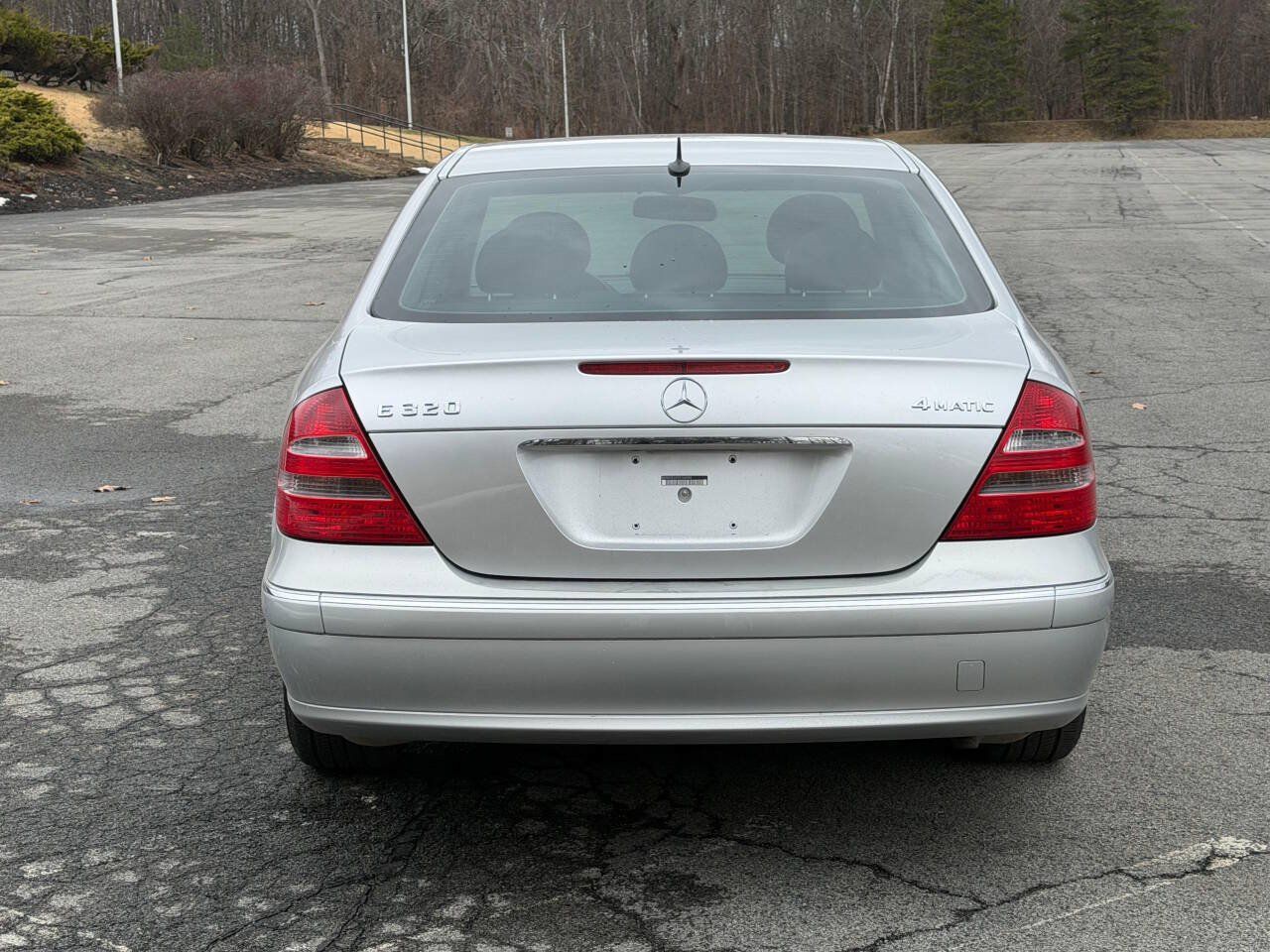 Used 2005 Mercedes-Benz E 320 4MATIC Sedan image 4