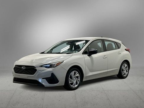Certified 2024 Subaru Impreza 2.0i image 1