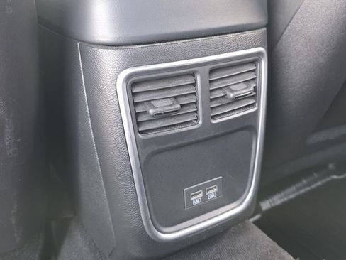 Used 2023 Dodge Charger Scat Pack RWD image 31