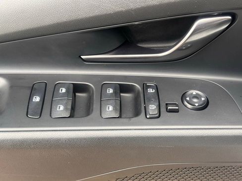 Used 2023 Hyundai Elantra N image 24