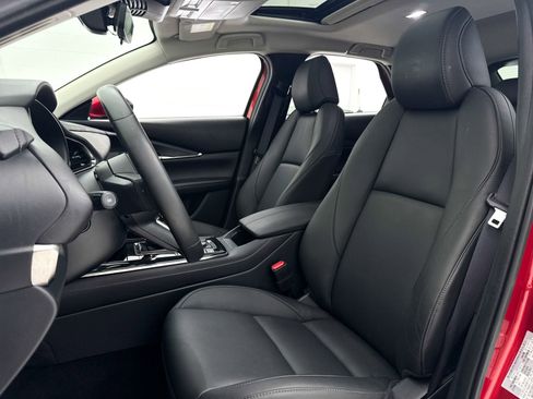 Certified 2024 MAZDA CX-30 AWD 2.5 S w/ Preferred Package image 19