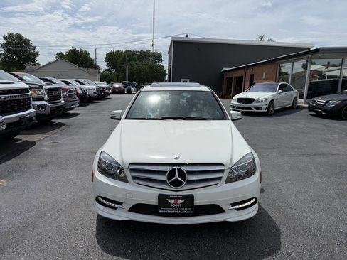 Used 2011 Mercedes-Benz C 300 4MATIC Sedan image 2