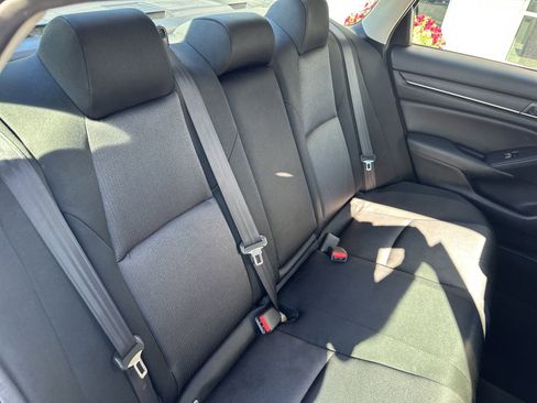 Used 2019 Honda Accord LX image 24