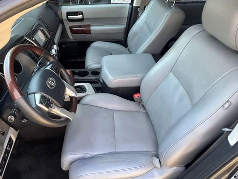 Used 2014 Toyota Sequoia Platinum AWD/4WD image 18