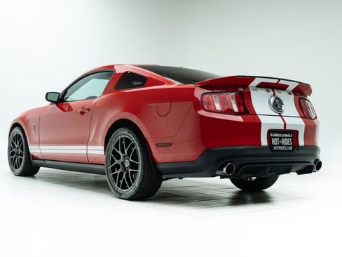 Used 2010 Ford Mustang Shelby GT500 image 18