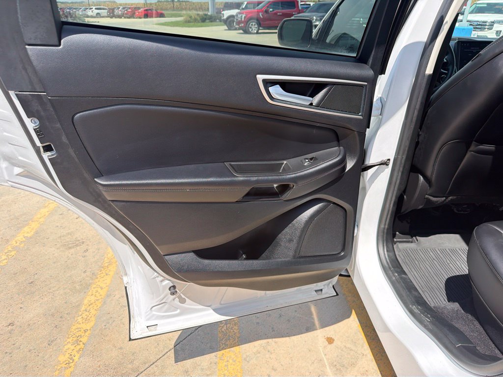 Used 2024 Ford Edge SEL w/ Convenience Package AWD/4WD image 18