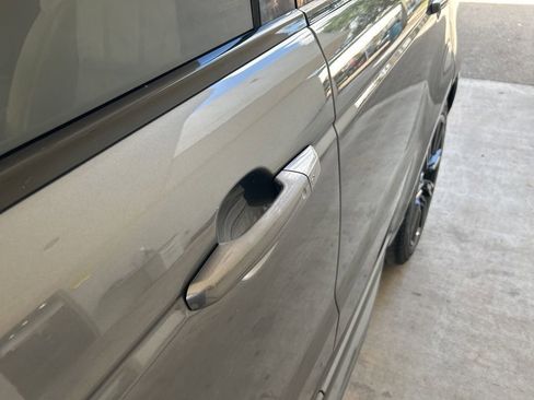 Used 2019 Land Rover Range Rover Sport Supercharged image 16