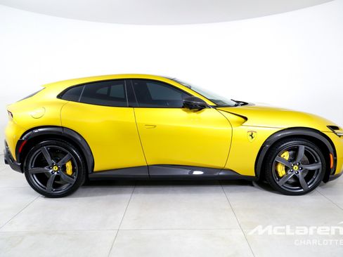 Used 2024 Ferrari Purosangue image 9