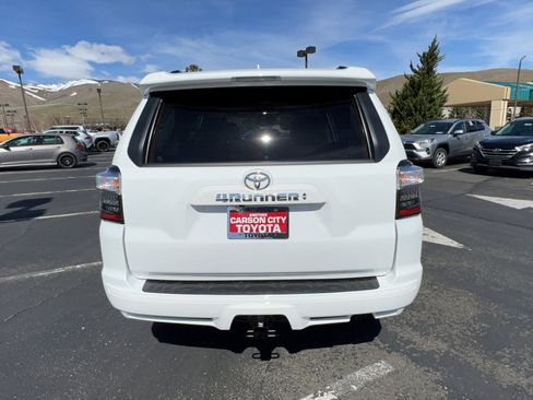 Used 2023 Toyota 4Runner TRD Sport w/ Technology Package image 4