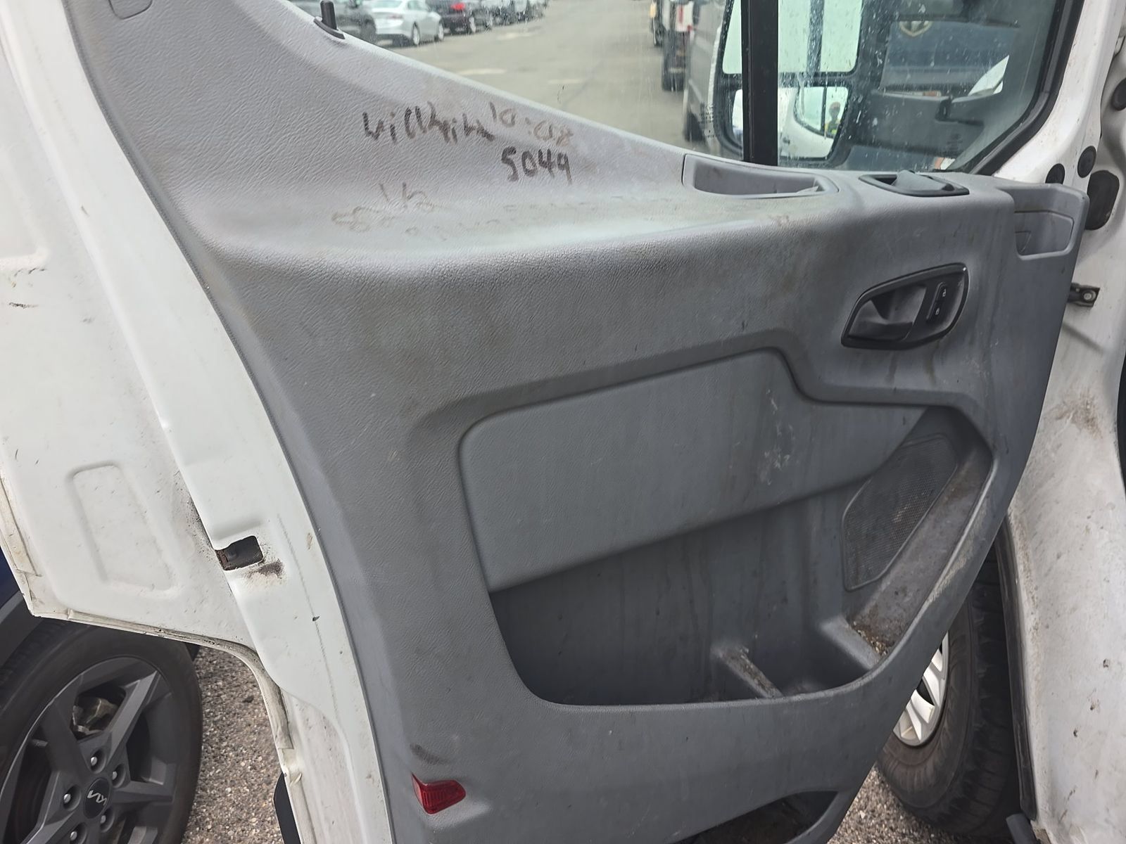 Used 2018 Ford Transit 350 138 w/ Interior Upgrade Package RWD image 8