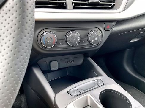 New 2026 Chevrolet Trax RS w/ Driver Confidence Package FWD image 23