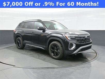 New 2026 Volkswagen Atlas Peak Edition