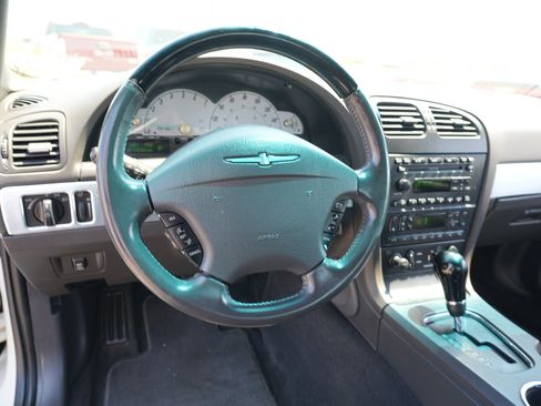 Used 2002 Ford Thunderbird RWD image 24