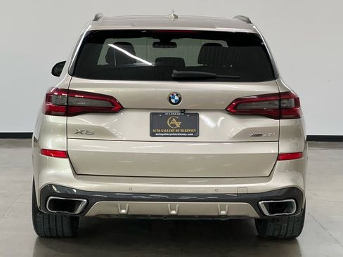 Used 2019 BMW X5 xDrive40i w/ M Sport Package image 6