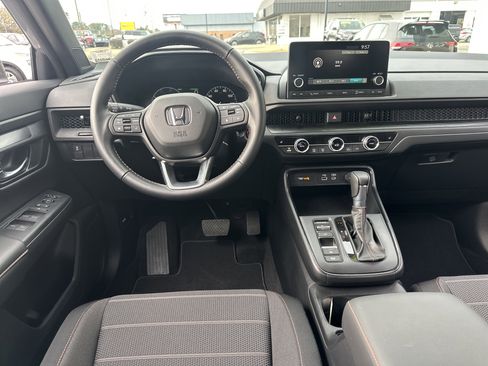 Used 2025 Honda CR-V Sport image 15