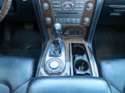 Used 2017 INFINITI QX80 2WD w/ Driver Assistance Package image 32