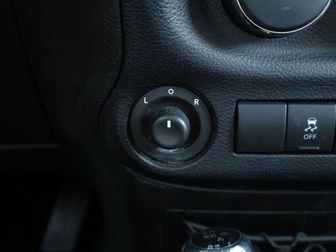 Used 2014 Jeep Wrangler Unlimited Sport w/ Quick Order Package 24S AWD/4WD image 27