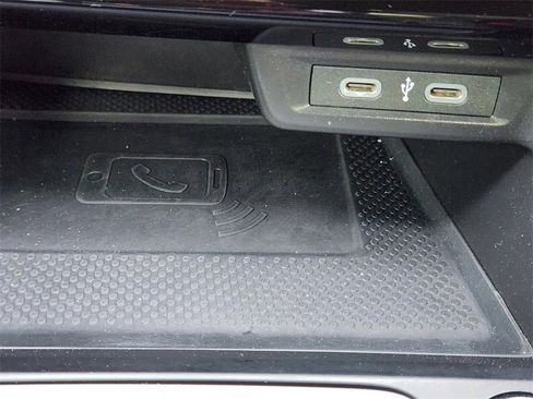 Used 2024 Volkswagen Jetta GLI 40th Anniversary Edition image 22