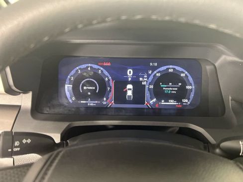 Used 2025 Toyota Tacoma TRD Sport AWD/4WD image 11