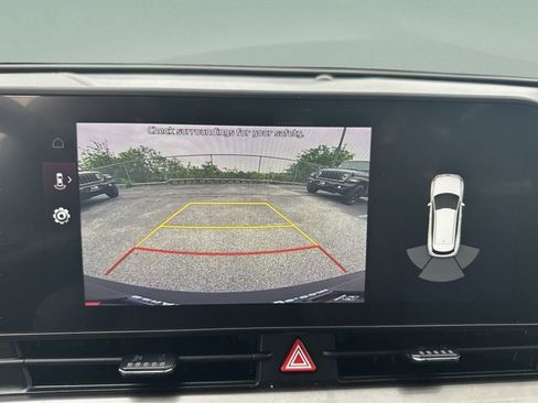 Used 2023 Kia Sportage EX FWD image 14