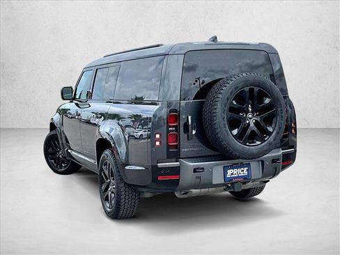 Used 2024 Land Rover Defender 130 Outbound AWD/4WD image 12