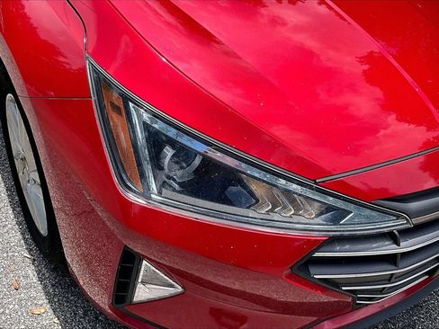 Used 2020 Hyundai Elantra SEL FWD image 31