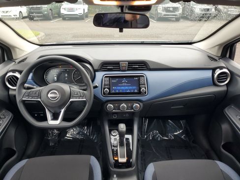 New 2025 Nissan Versa SV w/ Trunk Package image 9