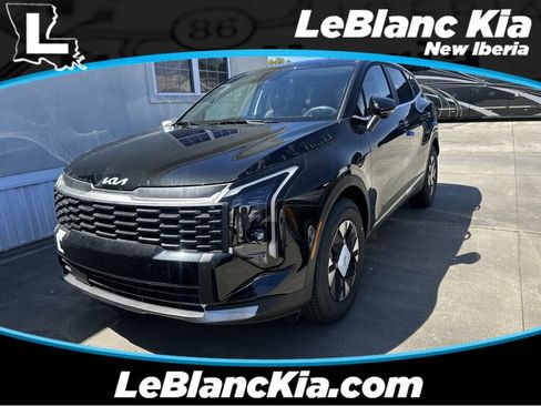 New 2026 Kia Sportage LX FWD image 1