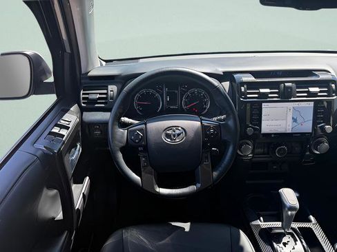 Used 2023 Toyota 4Runner TRD Off-Road Premium w/ Moonroof Package AWD/4WD image 10