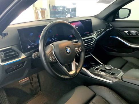 Used 2023 BMW 330i Sedan w/ Parking Assistance Package RWD image 7