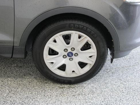 Used 2016 Ford Escape S FWD image 5