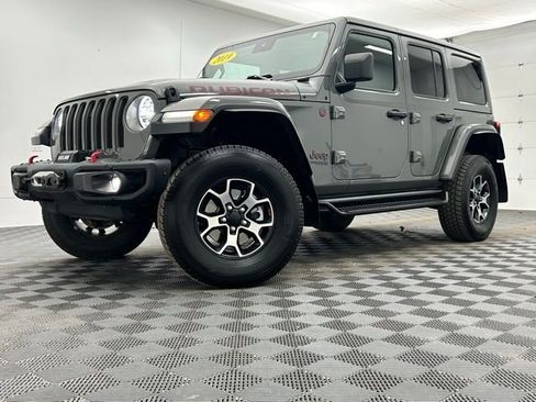 Used 2019 Jeep Wrangler Unlimited Rubicon w/ Dual Top Group image 17
