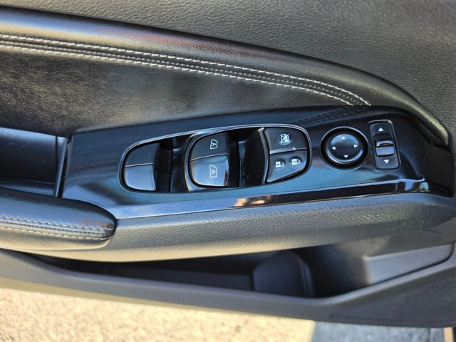 Used 2020 Nissan Altima 2.5 SL FWD image 25