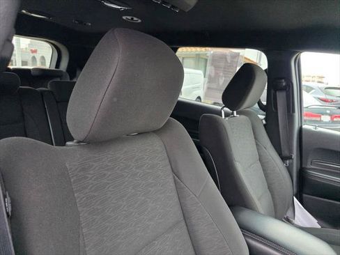 Certified 2023 Dodge Durango SXT Launch Edition AWD/4WD image 21