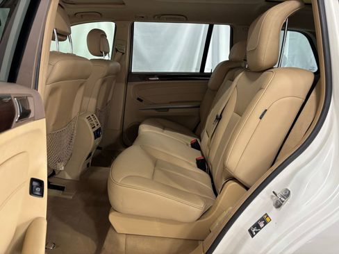 Used 2012 Mercedes-Benz GL 320 BlueTEC 4MATIC image 13