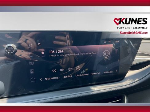 New 2026 Buick Envista Sport Touring w/ Convenience I Package FWD image 23