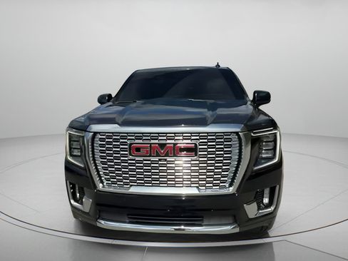Used 2022 GMC Yukon XL Denali w/ Max Trailering Package RWD image 8