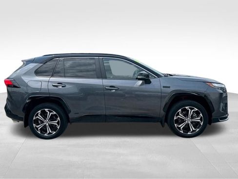 Used 2024 Toyota RAV4 XSE w/ Weather Package AWD/4WD image 9