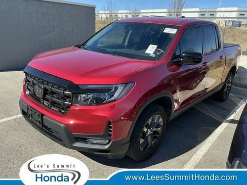 Used 2025 Honda Ridgeline Sport image 1