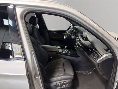 Used 2018 BMW X5 xDrive50i w/ M Sport Package AWD/4WD image 20