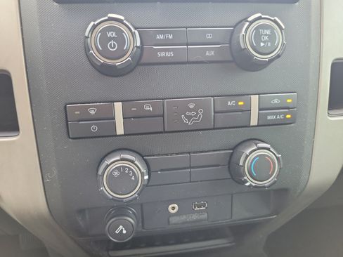 Used 2011 Ford F150 XLT w/ XLT Convenience Pkg RWD image 27