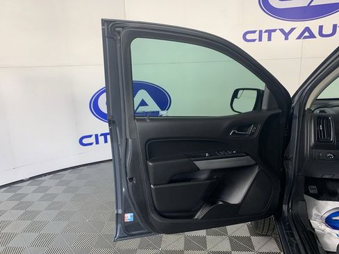 Used 2017 Chevrolet Colorado LT image 14