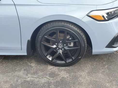 Used 2024 Honda Civic Sport image 6