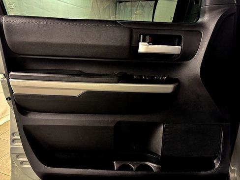 Used 2019 Toyota Tundra SR5 image 12